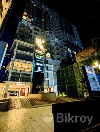 Apartment For Rent in Malibagh