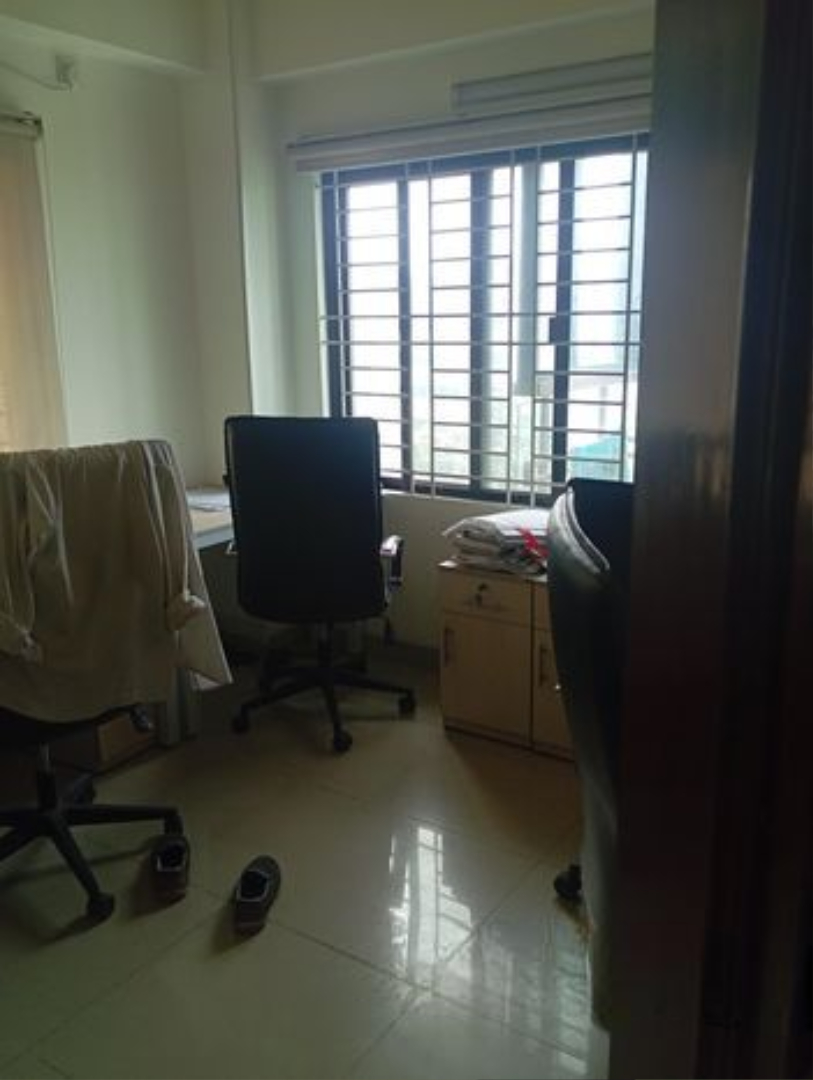 1300sqf office space banani star kabab
