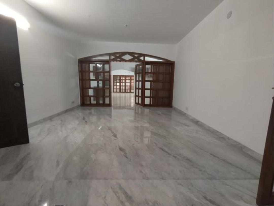 2800 Sqft office space at Gulshan 2