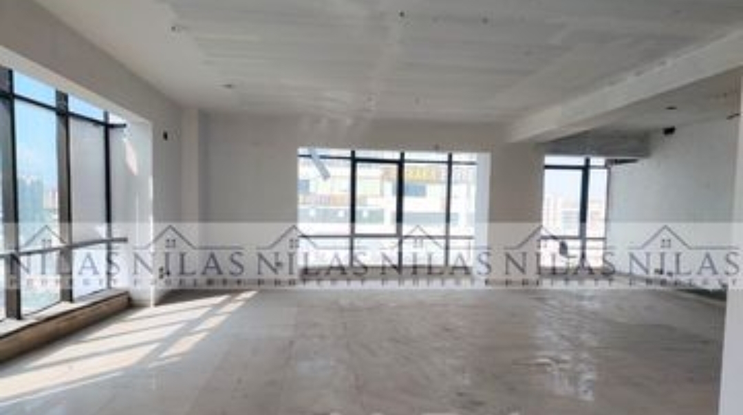 Prime Commercial Office Space 2800 Sft for Rent in Dhanmondi
