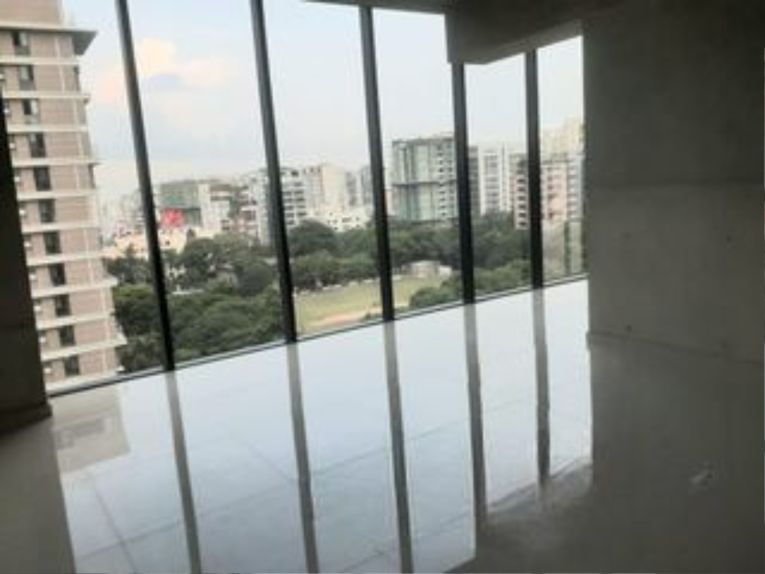 New Building 3700SqFt Open Space Available For Rent in Gulshan Avenue