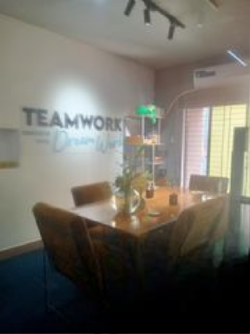 Beautiful Office Space For Rent In Gulshan 2
