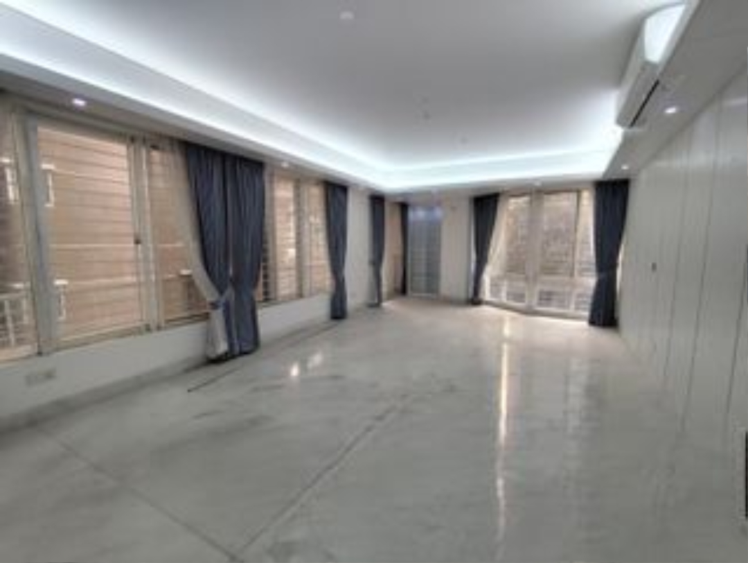 Baridhara Diplomatic Zone Semi Furnished Exclusive Apartment Rent