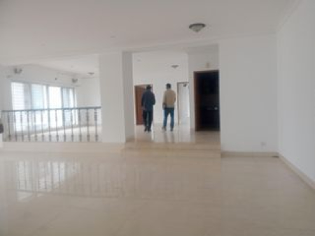 BEAUTIFUL OFFICE SPEECH FOR RENT IN GULSHAN 2
