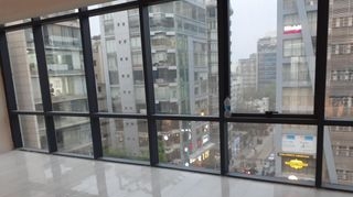 Brand New Full Commercial 3800Sqft Open Space For Rent