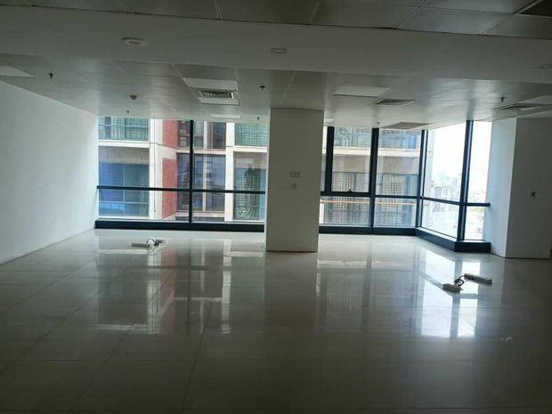5300 Sqft Commercial Floor Rent in Gulshan Avenue