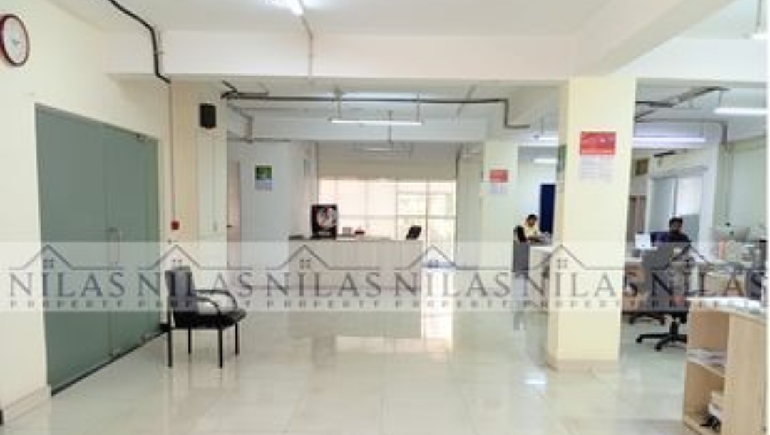 Front View 2200 Sqft Commercial Space for Rent in Uttara
