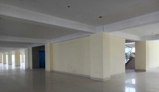 COMMERCIAL 2200 SQFT FLOOR RENT GULSHAN AVENUE