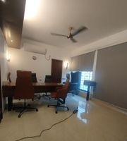 Semi commercial 2500 Sft Office Space Rent At Banani