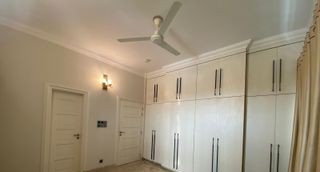 Lake Viwe Mordan New Flat Rent At Gulshan 1