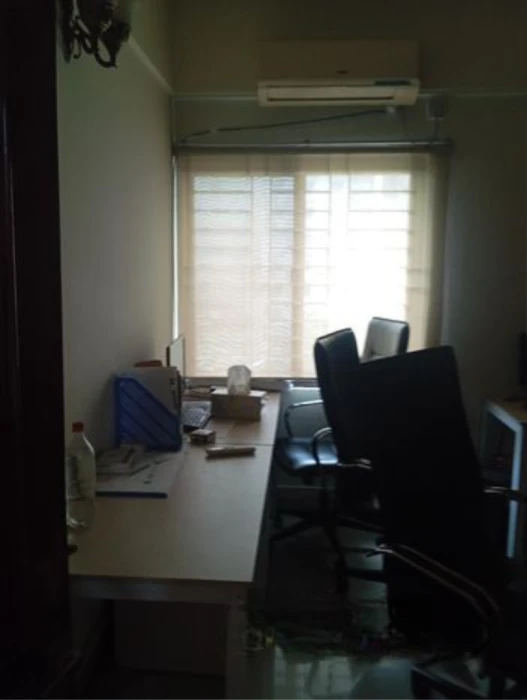 1300sqf office space banani star kabab