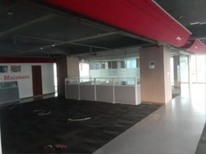7800 SqFt Commercial Office Space Available For Rent in Gulshan