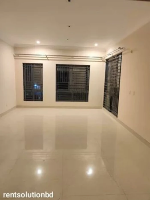 3300 sqft office rent in Gulshan 1.. nice space
