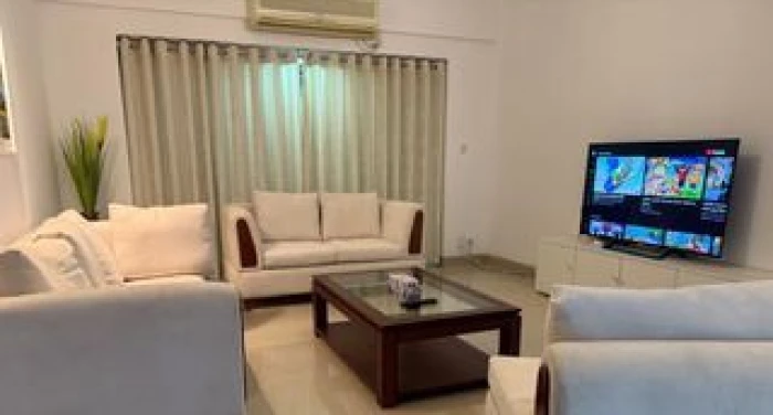 Luxurious Fully Farnised Flat Rent At Gulshan North