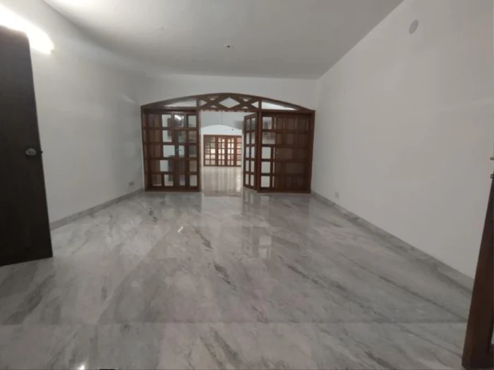 2800 Sqft office space at Gulshan 2
