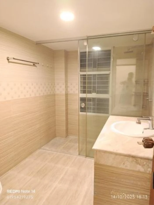 Luxury semi furnished apartment in banani