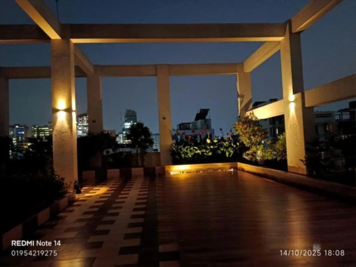 Luxury semi furnished apartment in banani