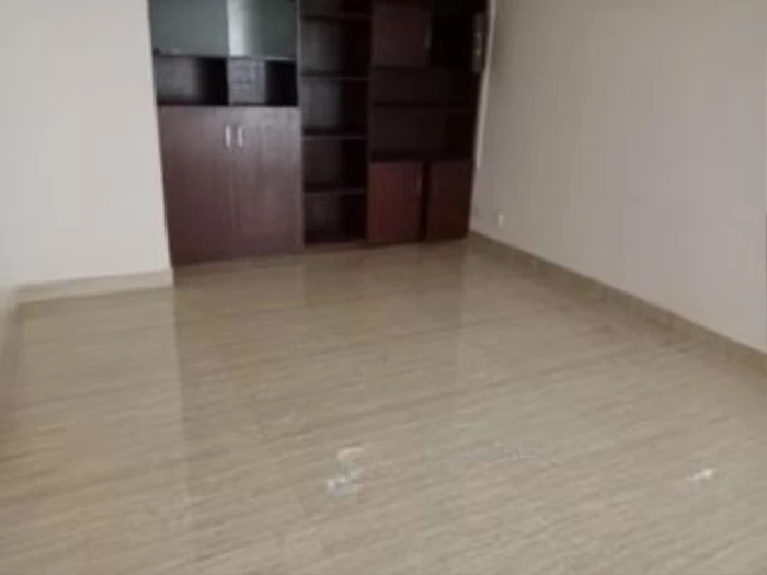 fully commercial 7400 sft office space available in banani