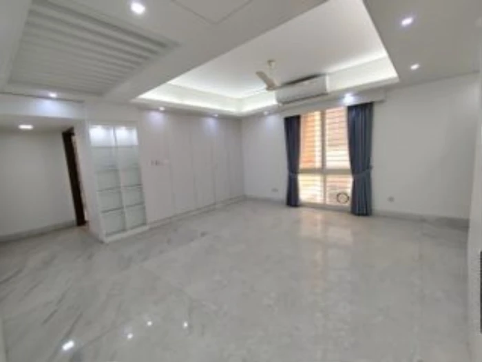 Baridhara Diplomatic Zone Semi Furnished Exclusive Apartment Rent