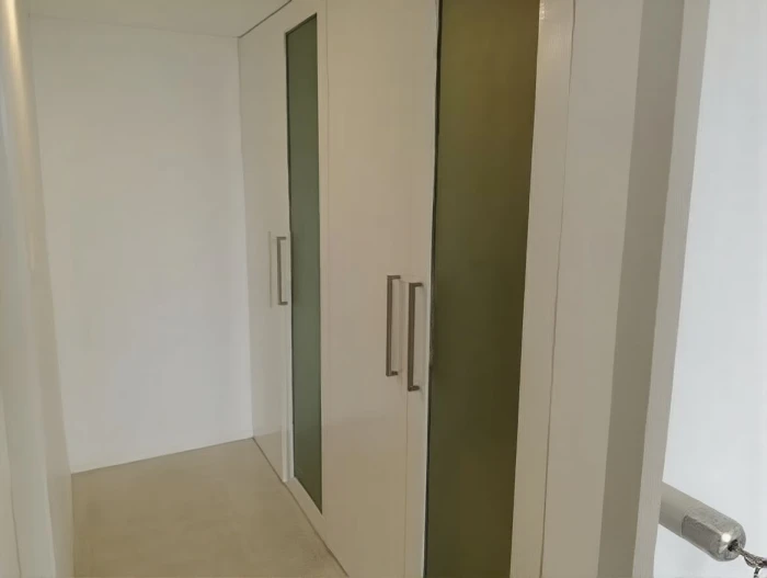 lake view 4 Bed room apt rent in Gulshan 2 North side