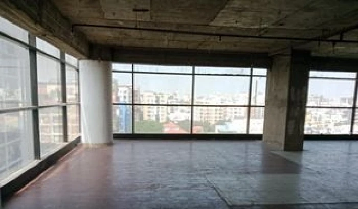 Fully commercial 7400 open space available in banani avenue