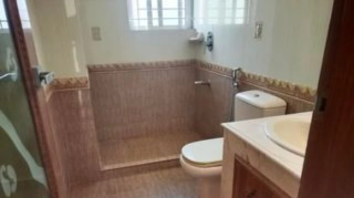 Good Quality 3 Bedroom Un Farnised Flat Rent At Gulshan 1
