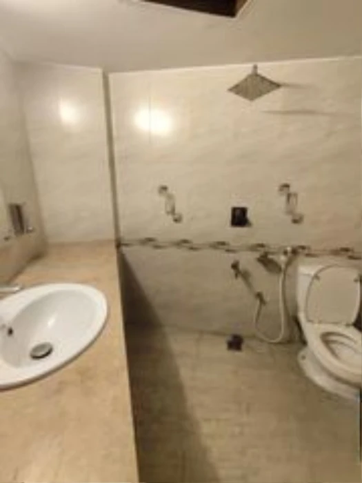 Baridhara Diplomatic Zone Fully-Furnished 4Bed Apartment Rent