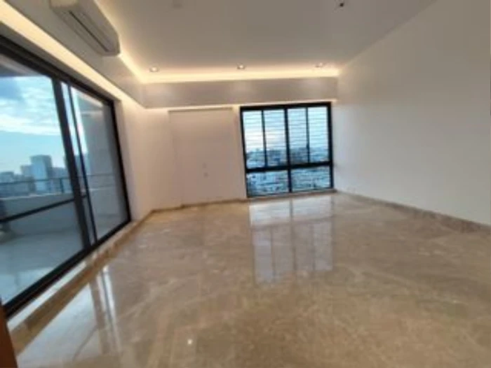 North Gulshan 5Bed Luxurious Duplex Gym-Pool Facilities Apartment Rent
