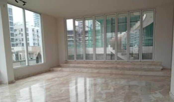 Nice Office Space 3000 Sqft For Rent in Gulshan-2