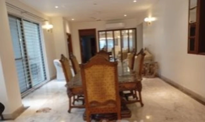 New Luxury Furniture 4 Bedroom Flat Rent in Gulshan-1