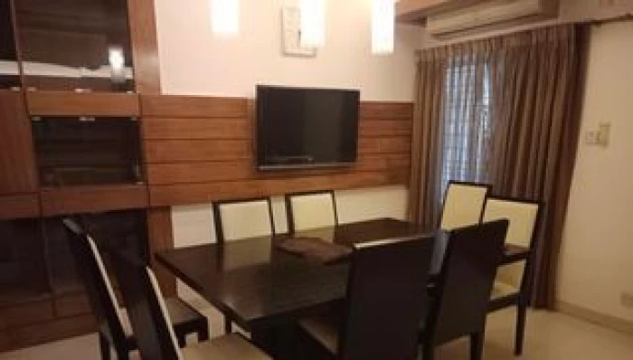 Luxurious Fully Farnised One Bedroom Flat Rent at Gulshan