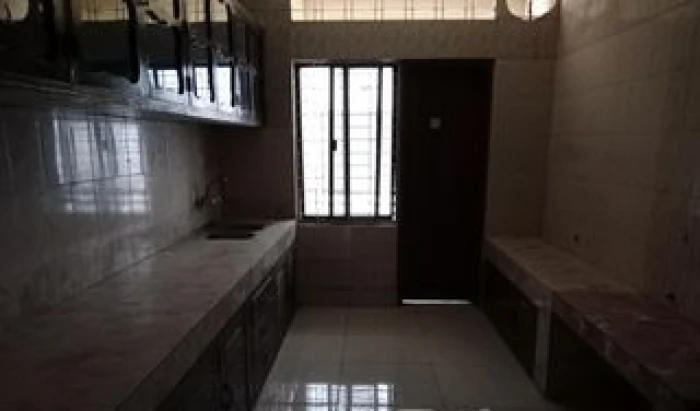 office space 2450 sft rent in resident building at gulshan