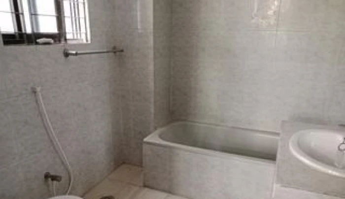 office space 2450 sft rent in resident building at gulshan