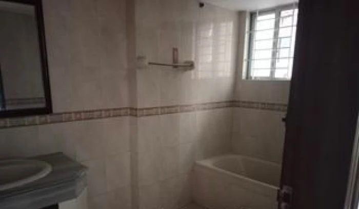 Good Quality 4 Bedroom Un Farnised Flat Rent At Gulshan