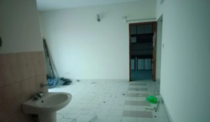 Good Quality 3 Bedroom Un Farnised Flat Rent At Gulshan