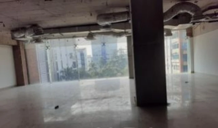 100 % Full Commercial 2000 Sqft Office Space Rent Gulshan Avenue