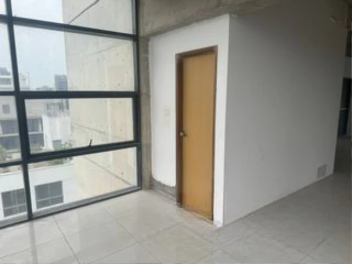 Brand new Commercial space Rent in Banani Road 11