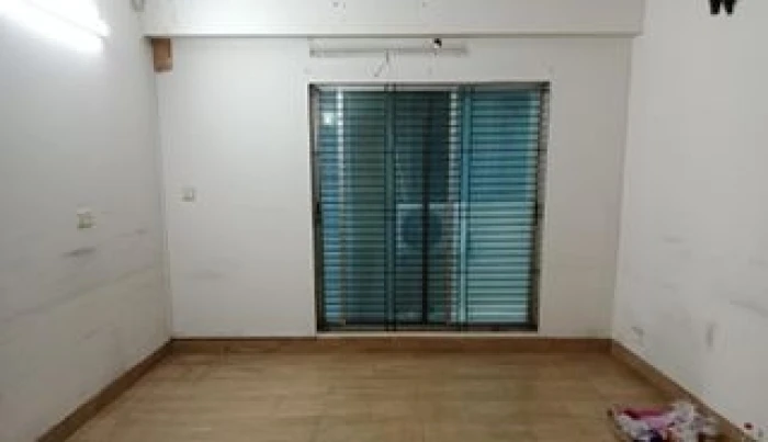 Residents building office space available 2350 sft at gulshan