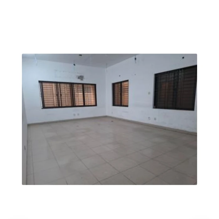 Residencial 2800.sqft Office Space Rent Gulshan 2 4th Floor
