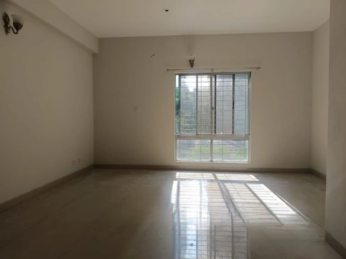 Unfurnished 2350 SqFt Apt: Rent In GULSHAN Posted on 08 Nov 8:12 pm, Gulshan, Dhaka