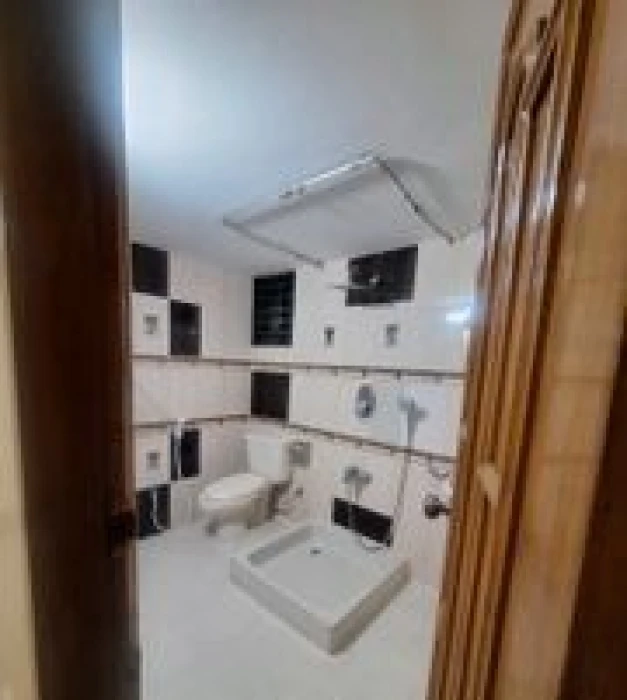 2500Sq ft Office Space Rent Gulshan2 Nice View