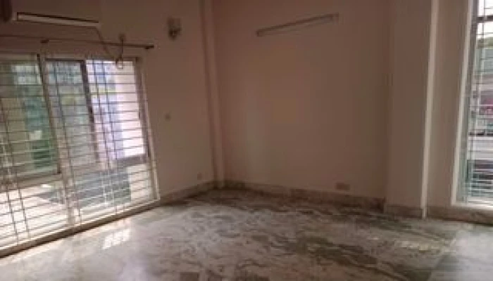 Modern Good Quality Semi Farnised Flat Rent At Gulshan 2