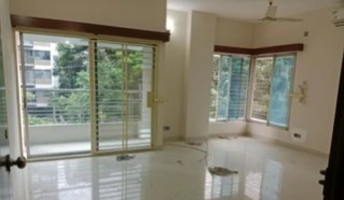 residents building 3000 sft office space rent in Gulshan