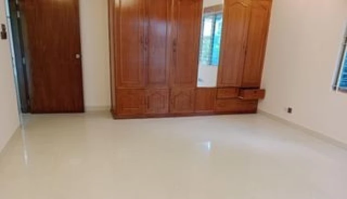 residents building 3000 sft office space rent in Gulshan