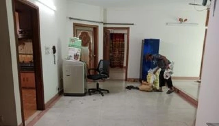 Resident building office space 2000 sft rent in Gulshan 2