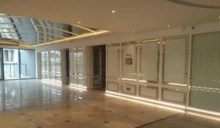 Semi furnished Luxury 4Bed Flat Rent at Gulshan-2 North