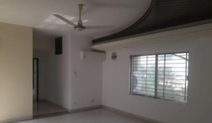 Luxury Semi Furnished 4Bed Room Apt. Rent in Gulshan-2 North