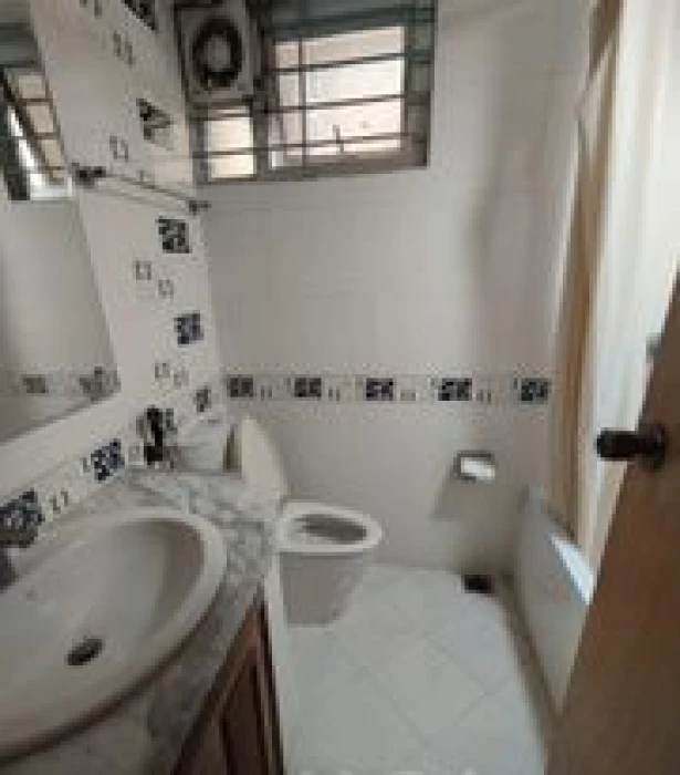 Good Quality 3 Bedroom Un Farnised Flat Rent At Banani