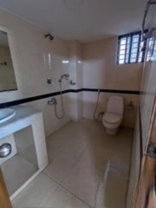 4/16 3600-Sqft 4Bed Semi-Furnished Apartment Rent In Gulshan-2