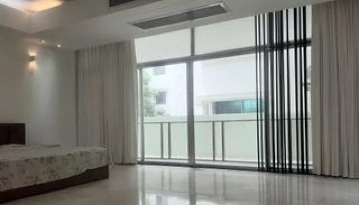 Luxury Mordent 4 Bed 6000 Sqft Flat Rent in Gulshan-1